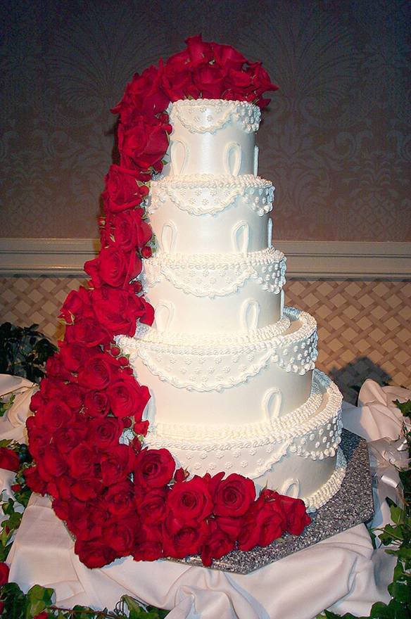 Prince Albert and Princess Charlene's wedding cake